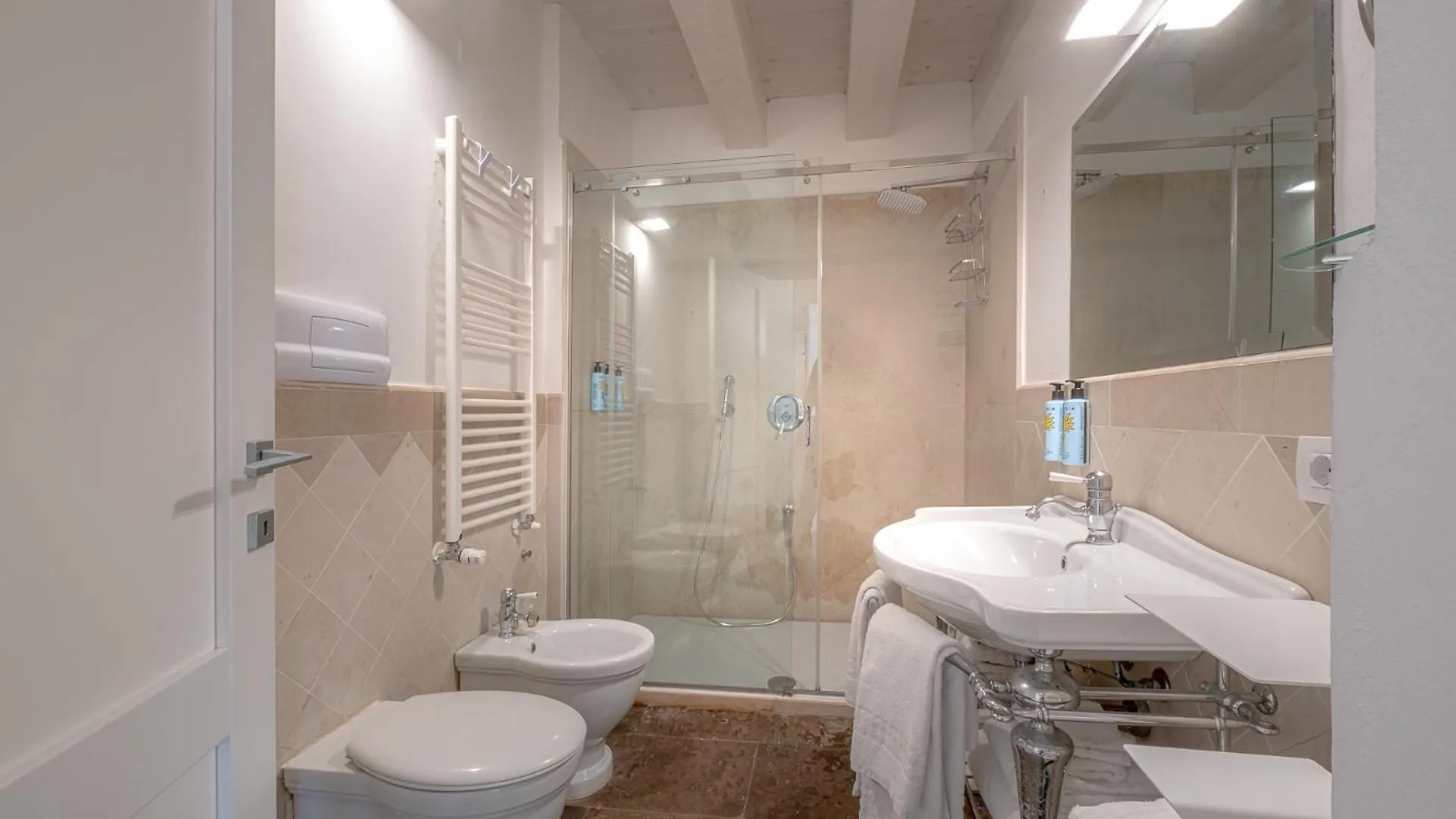 Palazzo Alfeo Aparthotel Syracuse Italien