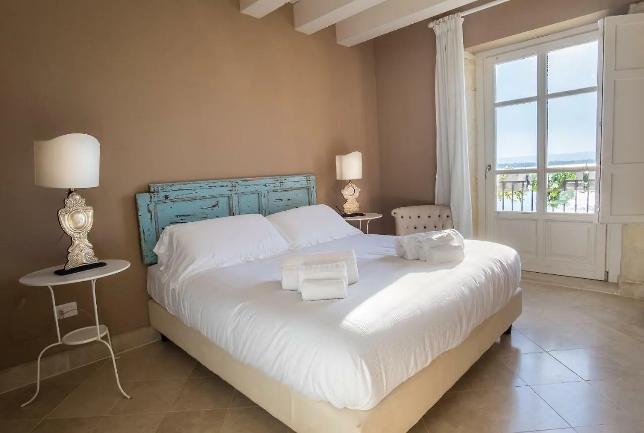 Palazzo Alfeo Aparthotel Syracuse